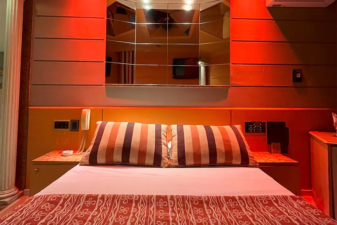 Suite Cochera Privada - 4