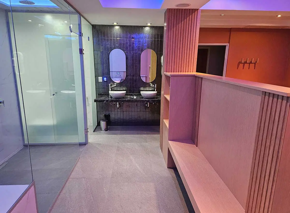 Suite Premium 2 - 10