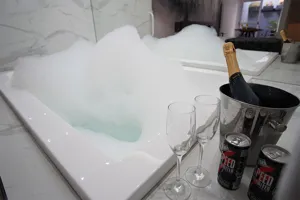 Suite Jonde Gold - 1