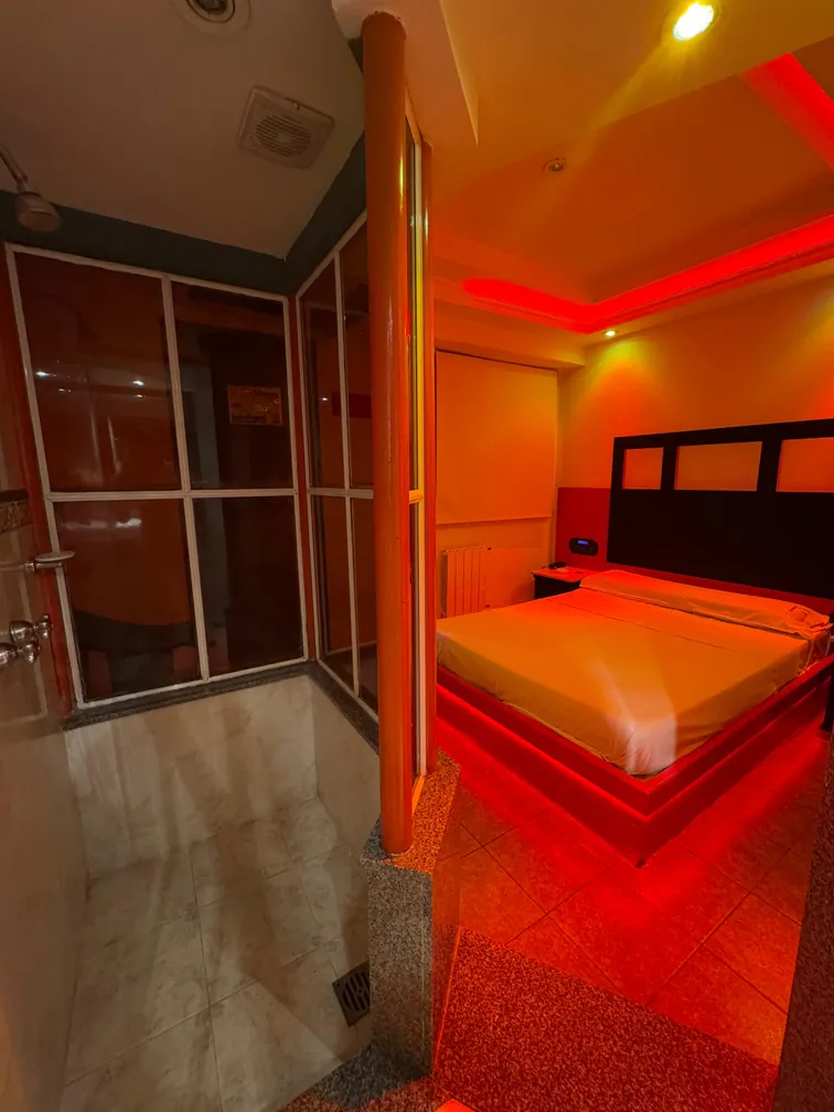 Habitación 4 Estrellas - 1
